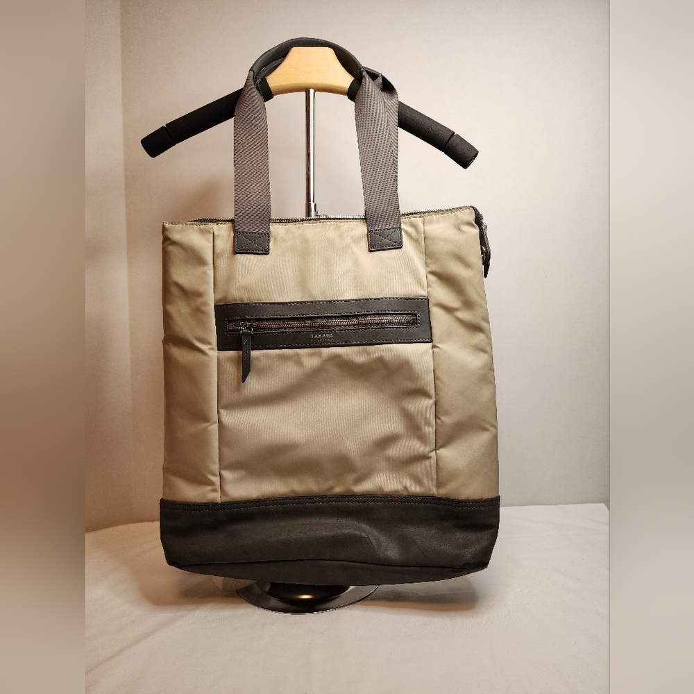 Targus California Grey/beige Travel 15-inch Newport Collection Tote Laptop Bag